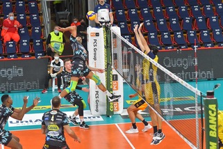 Perugia batte Modena e si riprende il primato