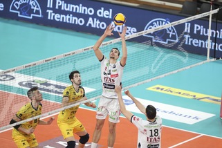 Trento mette a nudo le difficoltà di Modena