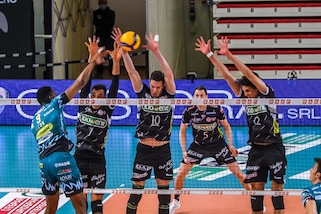 Perugia vince in tre set a Padova