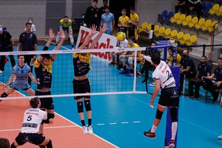 Modena chiude la 'bolla' battendo il Roeselare al tie break