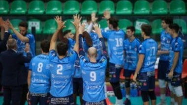 Cuneo doma Brescia in cinque set