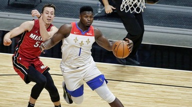 Nba in campo a Natale: prima vittoria per i Miami Heat