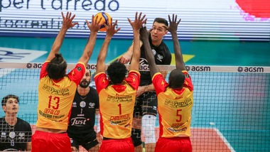 Verona mostra i muscoli contro Vibo