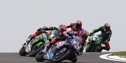 Superbike: Rea balza in testa, quinto titolo a 1,60