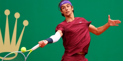 Barcellona, Musetti avanza al secondo turno