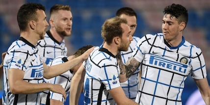 Crotone-Inter 0-2: Conte a un passo dallo scudetto