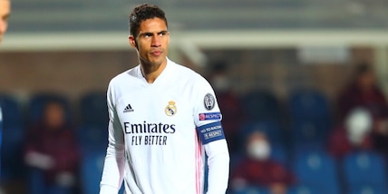Varane ko, guaio per il Real Madrid: è out con Chelsea e Siviglia