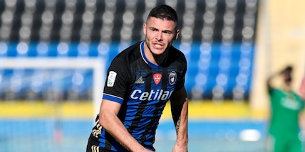 Serie B, maxi squalifica a Marconi: 10 giornate per razzismo