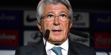 Atletico, il presidente contro Cavani: "Vergogna, non siamo qui per essere derubati"