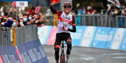 Giro d'Italia, 4a tappa a Dombrowski. De Marchi nuova maglia rosa