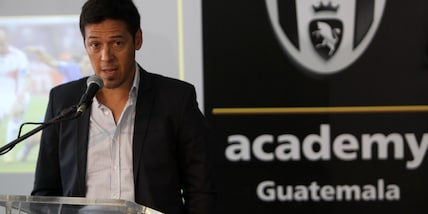 Calciomercato, l'ex Juve Camoranesi esonerato dal Tigre