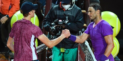 Internazionali, Nadal elimina Sinner e vola agli ottavi