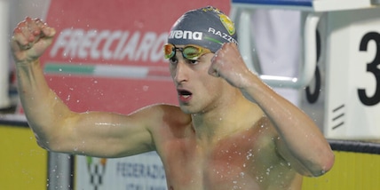 Europei: Razzetti vince il bronzo nei 200 misti