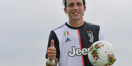 Juve, Pellegrini in prestito al Cagliari: è ufficiale