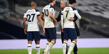 Guardiola ko con Mourinho: il Tottenham è in testa alla Premier