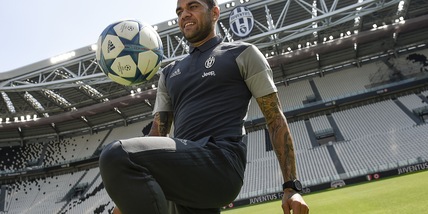 Dani Alves e gli esports: "Voglio un team con i miei valori"
