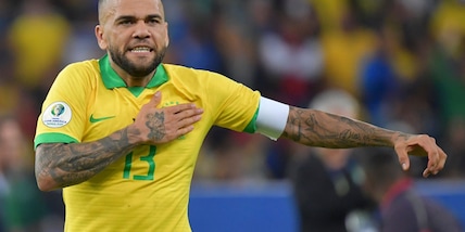 Brasile, Dani Alves emozionato per l'esordio a Tokyo 2020: "Un sogno"