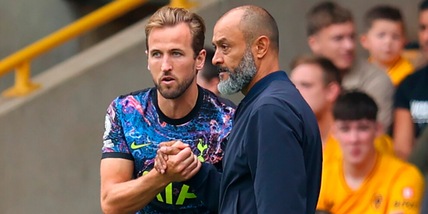 Kane spegne i rumors di mercato: "Resto agli Spurs"