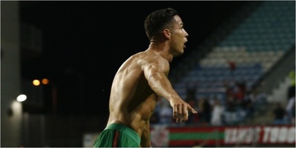 Ronaldo nella storia: doppietta all'Irlanda e record di gol in Nazionale