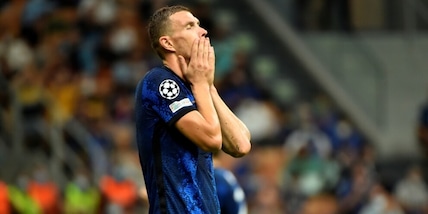Dzeko amaro: "Gol sfortunato, l'Inter non doveva perdere"