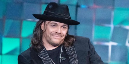 Grignani senza filtri in tv: molestie, divorzio e quella tragica morte