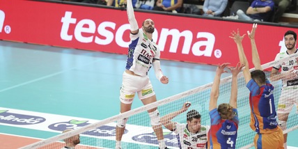 Civitanova e Trento battono in rimonta Modena e Monza