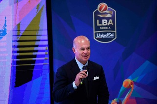 Basket, Gandini: "Riaprire i palazzetti unico modo per portare a termine la stagione"