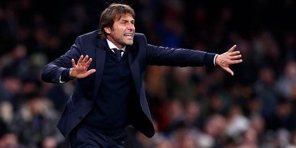 Conte si difende: "Sono qui solo da tre settimane, dobbiamo avere pazienza"