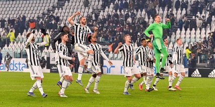 La Juve si gode il successo sul Cagliari: quanta felicità sui social