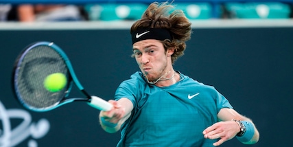 Tennis, anche Rublev è positivo al Covid: "Ho sintomi minimi"