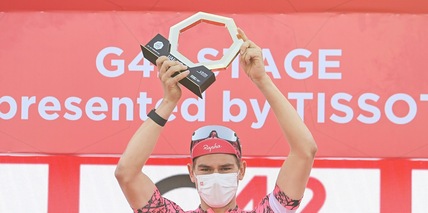 Ciclismo, Uae Tour: terza tappa a Bissegger, Ganna secondo