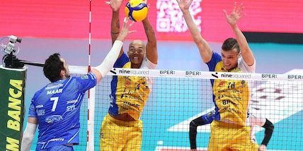 Cisterna espugna il Pala Panini