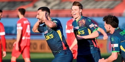 Il Monza cade col Lecce, decide Coda. Pisa ko con la Reggina, tris Cittadella