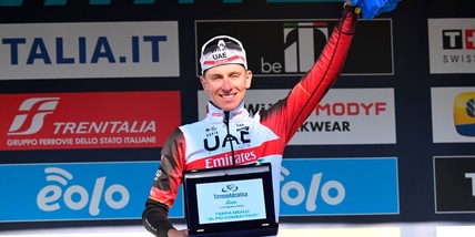 Ciclismo, Pogacar sulla Milano-Sanremo: "Pronti per una grande corsa"