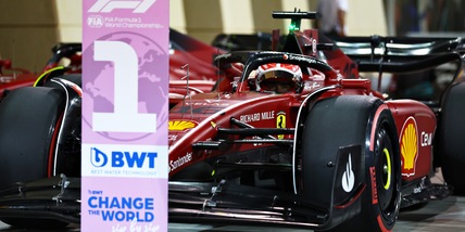 F1 Bahrain, Leclerc poleman e autocritico: "Non sono contento della mia guida"