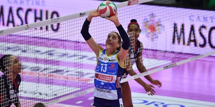 Bergamo avanti di un set poi Conegliano si sveglia e vince