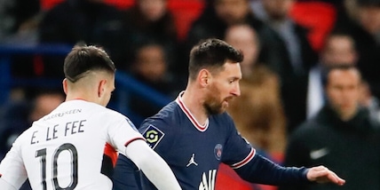 Ligue 1, show Psg: Messi ritrova il gol. Lo Strasburgo sogna la Champions