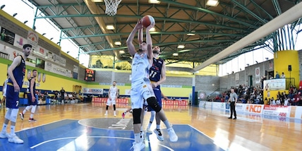 Langhe Roero, vittoria in rimonta con Varese