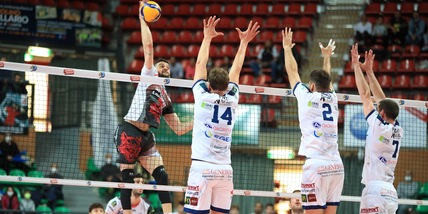 Cuneo prima finalista, Reggio e Bergamo a Gara 3