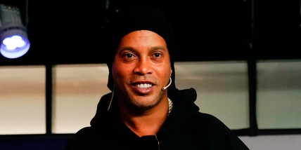 Ronaldinho in tackle sul Psg: "Perché cambiare se hai i migliori?"