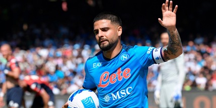 Napoli-Genoa 3-0: Osimhen-Insigne-Lobotka, Blessin a un passo dalla B
