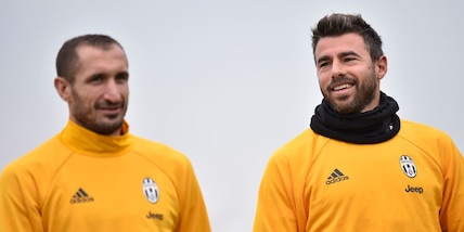 Juve, Barzagli: "Difficile sostituire uno come Chiellini"