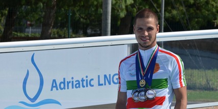 Passarotto morto in un incidente stradale: pattinaggio in lutto