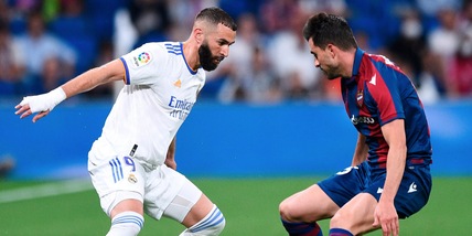 Real Madrid-Betis, "Blancos" favoriti ma...