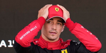 Ferrari, Leclerc deluso: "Fa male, stavamo gestendo tutto bene"