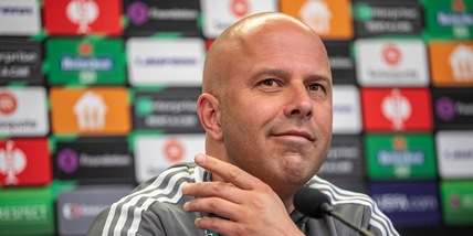 Feyenoord, il tecnico Slot avvisa la Roma: "Possiamo vincere"