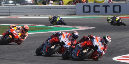 Coronavirus, il medico della MotoGp: “La situazione è molto preoccupante"
