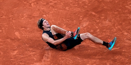 Zverev preoccupa: "L'infortunio sembra gravissimo" FOTO