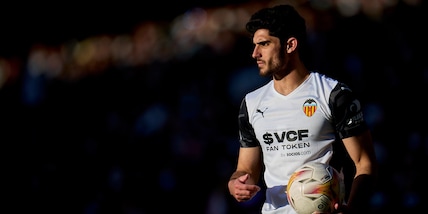As: "Il Valencia di Gattuso vende Guedes: Mou alla finestra"