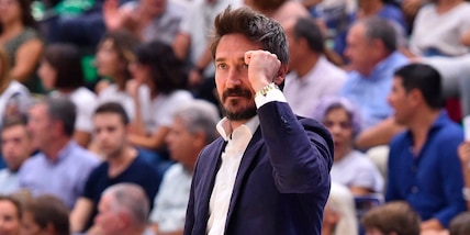 Pozzecco nuovo ct in lacrime: "Ho sofferto tanto per l'Italia"